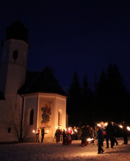 Guided Torch Walk